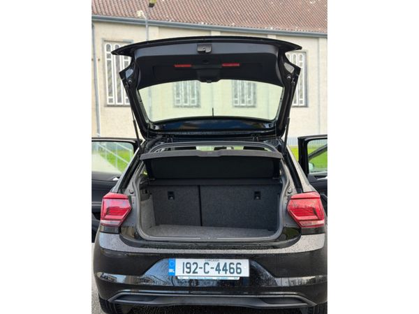 Volkswagen Polo VERY LOW MILEAGE - TRENDLINE 1.0 M 376795938