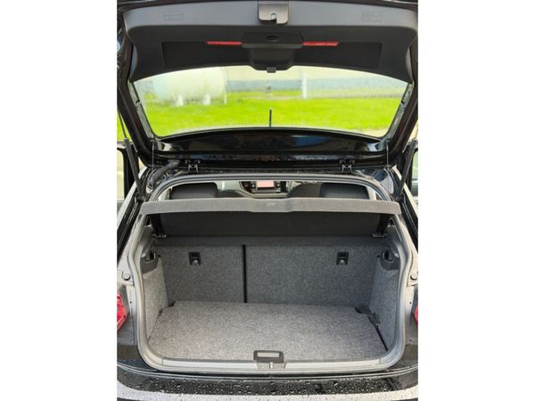 Volkswagen Polo VERY LOW MILEAGE - TRENDLINE 1.0 M 376795939