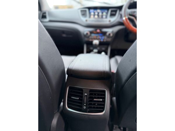 Hyundai Tucson 1.7 CRDI PREMIUM BL/DR 2WD 5DR 376797838