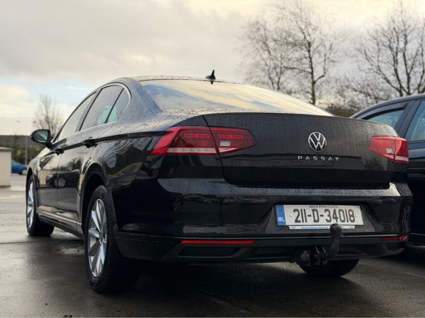 Volkswagen Passat LOW MILEAGE- BUSINESS 2.0 TDI MA 376798437