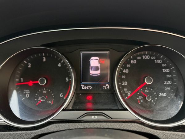 Volkswagen Passat LOW MILEAGE- BUSINESS 2.0 TDI MA 376798433