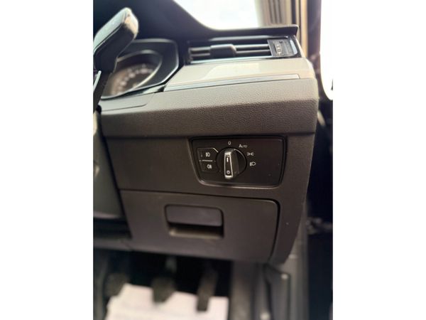 Volkswagen Passat LOW MILEAGE- BUSINESS 2.0 TDI MA 376798445