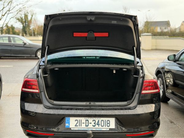 Volkswagen Passat LOW MILEAGE- BUSINESS 2.0 TDI MA 376798454