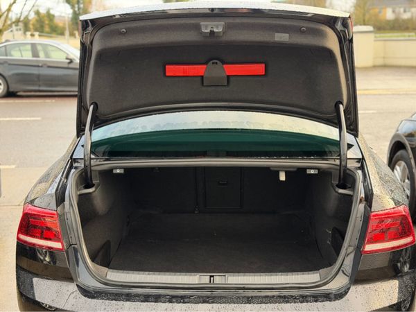 Volkswagen Passat LOW MILEAGE- BUSINESS 2.0 TDI MA 376798455