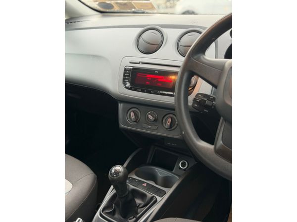 SEAT Ibiza 5DR 1.2 70HP SE REF 4DR 376790028