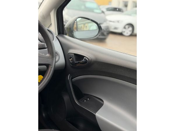 SEAT Ibiza 5DR 1.2 70HP SE REF 4DR 376790029