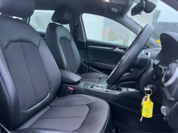 Audi A3 LOW MILEAGE SPORTBACK 1.6 TDI 116 SE 4DR 376800446