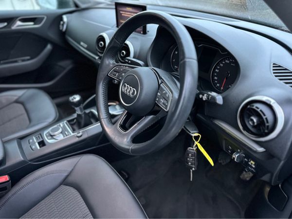 Audi A3 LOW MILEAGE SPORTBACK 1.6 TDI 116 SE 4DR 376800460