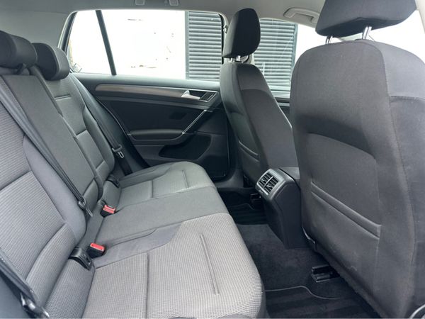 Volkswagen Golf 1.6 TDI SE NAV BLUEMOTION 115PS 5D 376801667