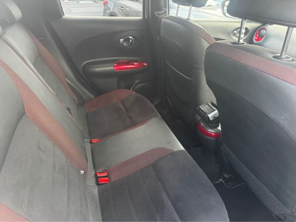 Nissan Juke SV Premium – Pearl White, High Spec 376914049