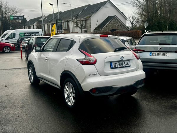 Nissan Juke SV Premium – Pearl White, High Spec 376914041