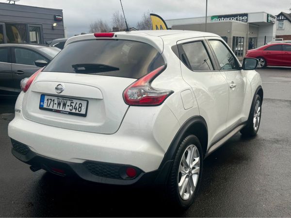 Nissan Juke SV Premium – Pearl White, High Spec 376914042