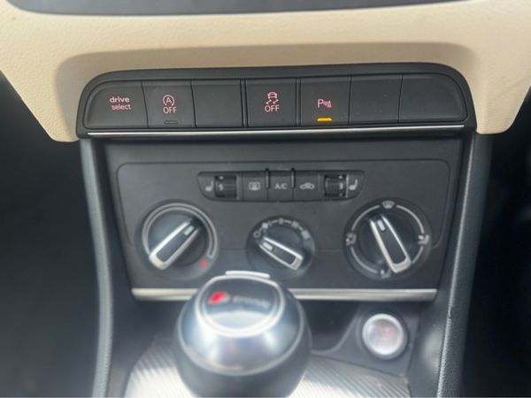 Audi Q3 2.0 TDI 120 SE 4DR AUTO S-TRONIC 376910799