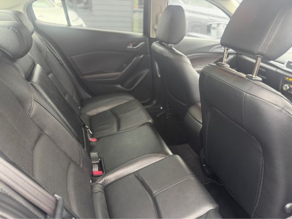 Mazda Mazda3 2.2 D 150PS PLATINUM 4DR 376912120