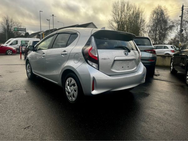 Toyota Aqua 2020 Toyota Aqua Hybrid Auto – Silver, 376912395