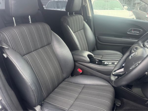 Honda Vezel Hybrid | Heated Seats | Camera | High 376979855