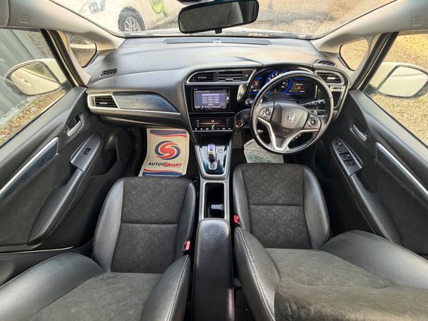 Honda Fit shuttle 2015 377002467