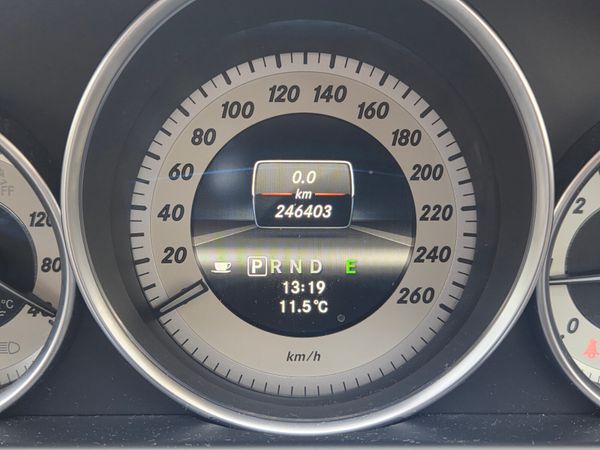 Mercedes C220 Auto, Superior condition 377136496