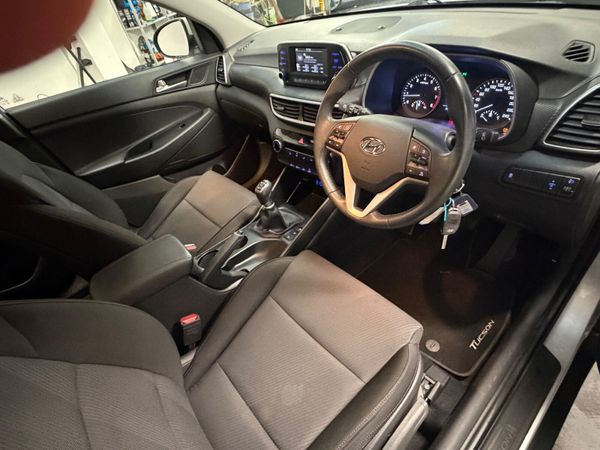 192 Hyundai Tucson SE COMFORT 1.6 PETROL - LOW KMS 377156936
