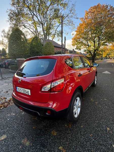 Stunning Qashqai New: NCT. Tyres. Service. low Km 370028586