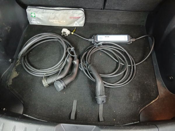 Nissan Leaf 40KWH 370035024