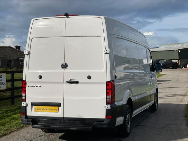 202 Volkswagen Crafter Highline 140bhp Spotless 370032566