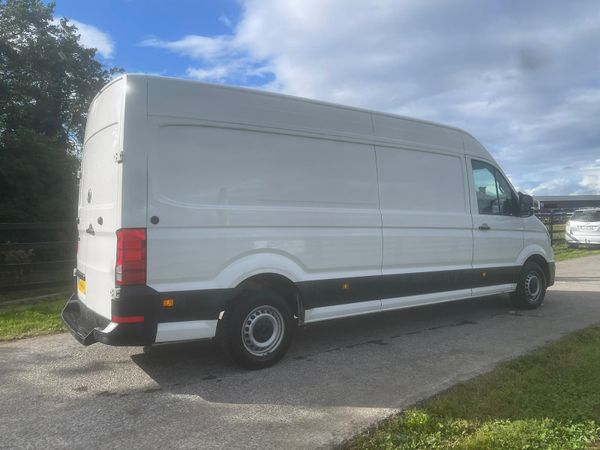 202 Volkswagen Crafter Highline 140bhp Spotless 370032573