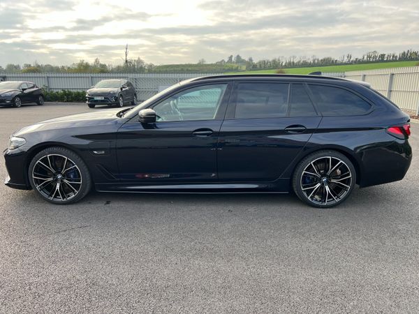 2022 (222) BMW 530E M Sport 2.0 Auto PHEV- Estate 370048033