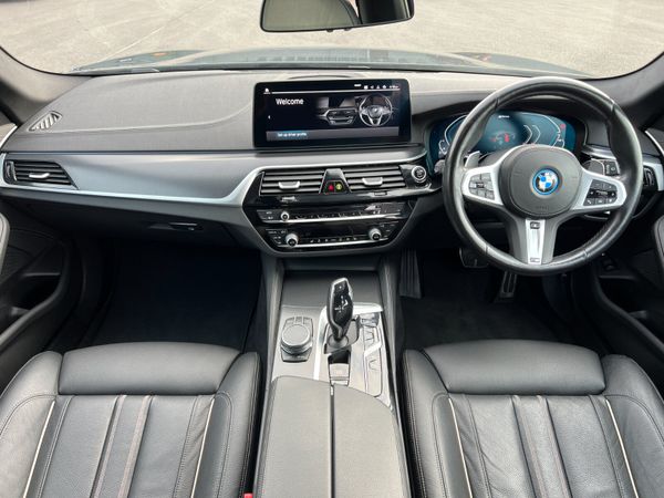2022 (222) BMW 530E M Sport 2.0 Auto PHEV- Estate 370048047