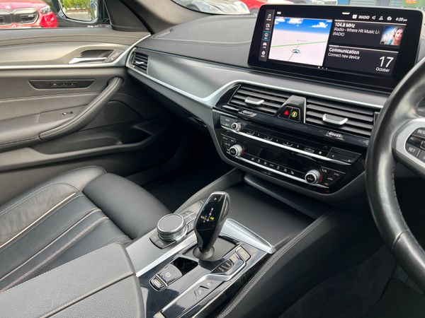 2022 (222) BMW 530E M Sport 2.0 Auto PHEV- Estate 370048057