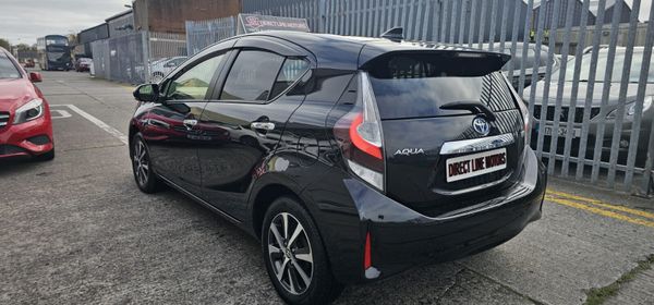 2019 (192) Toyota Aqua | Black 370060652