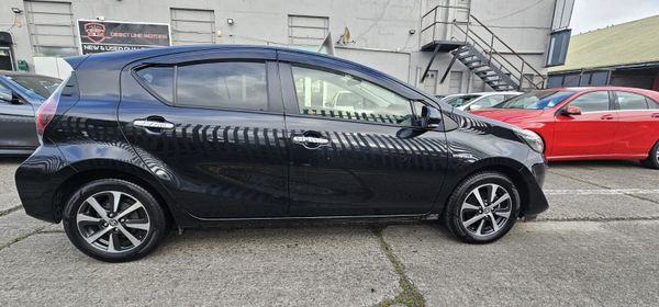 2019 (192) Toyota Aqua | Black 370060661