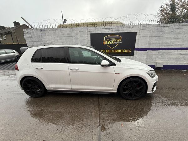 Volkswagen Golf GTD 2019 370061477