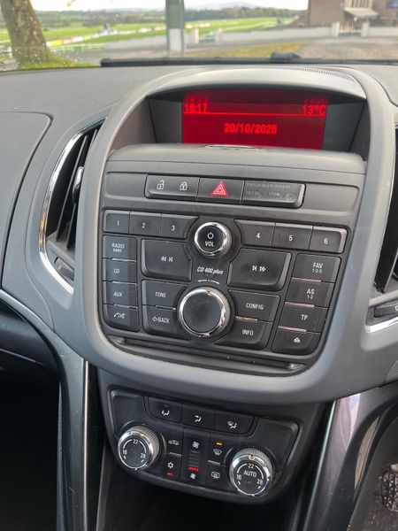 Opel Zafira 2014 7 seaters trade sale 370084040