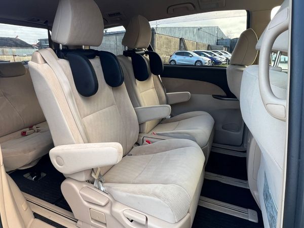 2013 Toyota Estima Revese Camera 370080915