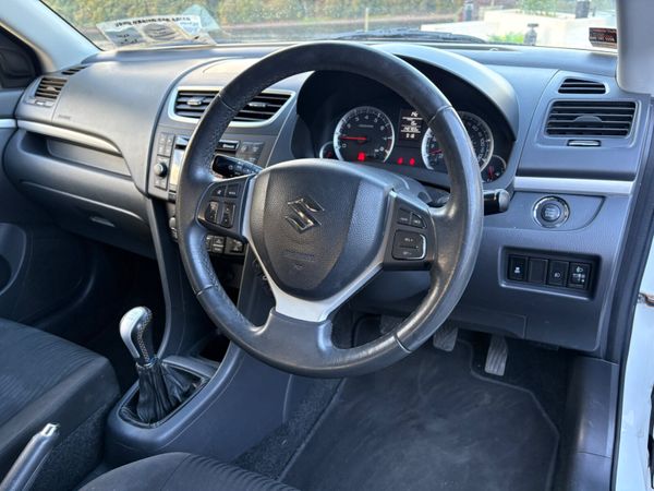 2012 Suzuki Swift 1.2 GL 370091312