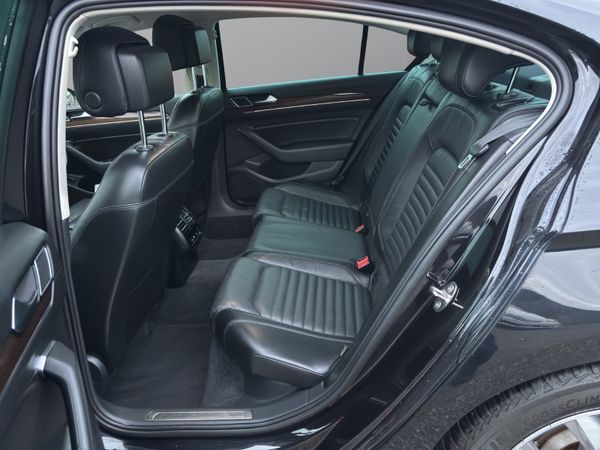 2015 VW PASSAT (S175) HIGHLINE AUTOMATIC 370092143