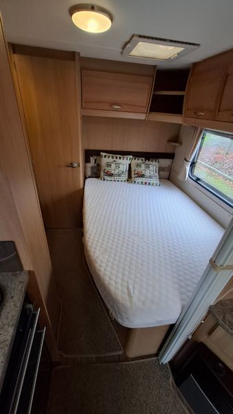 Elddis Vogue Fixed Bed Caravan 370092773