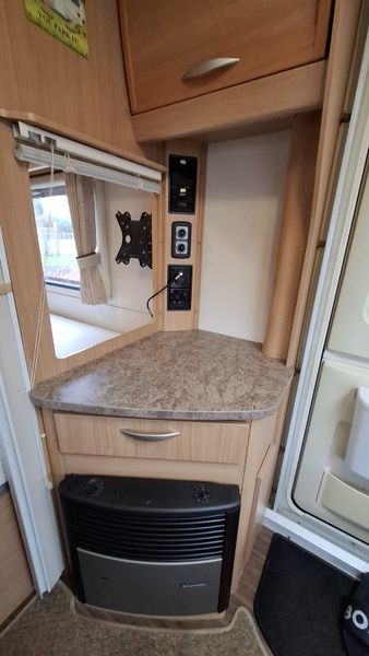 Elddis Vogue Fixed Bed Caravan 370092782