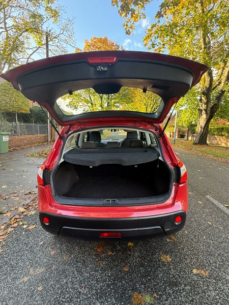 Stunning Qashqai New: NCT. Tyres. Service. low Km 370108775