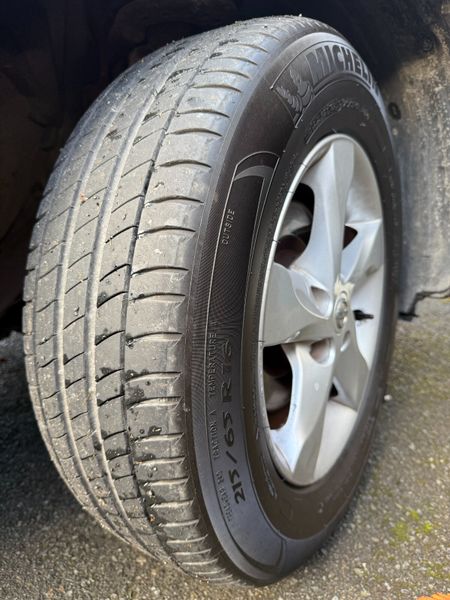 Stunning Qashqai New: NCT. Tyres. Service. low Km 370108913