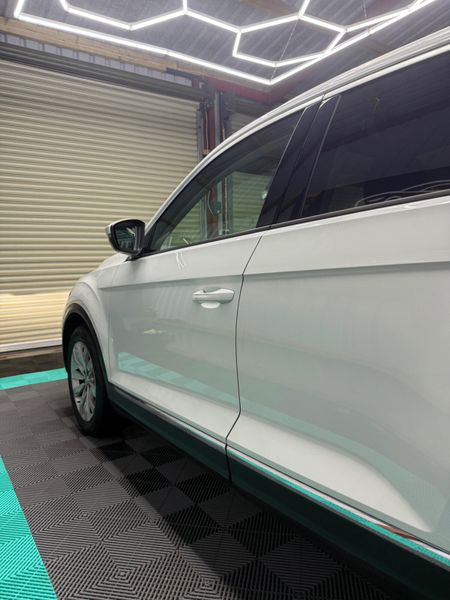 *Now Reserved* Volkswagen T-Roc 2018 370117208