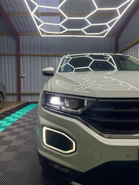 *Now Reserved* Volkswagen T-Roc 2018 370117213