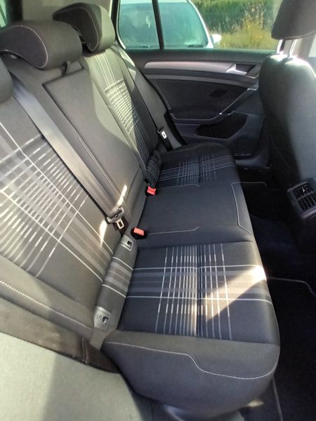 Volkswagen Golf 2016 370124489