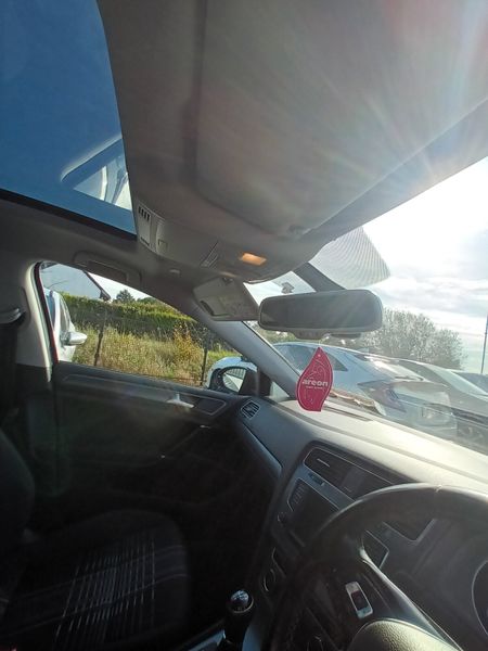 Volkswagen Golf 2016 370124483