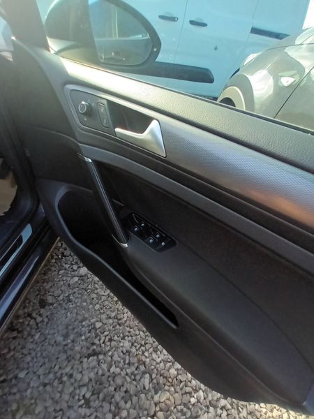 Volkswagen Golf 2016 370124491