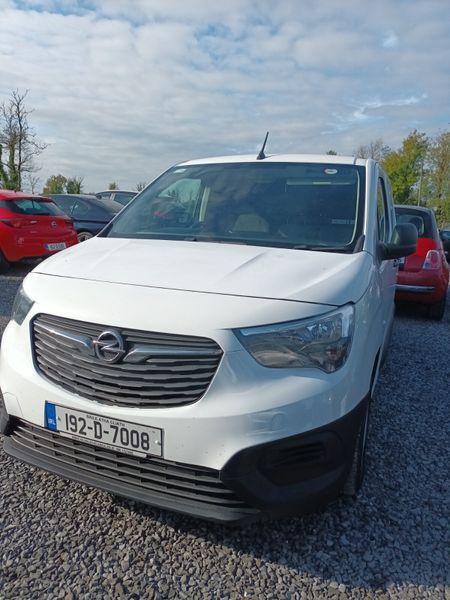Opel Combo 2019 370126052
