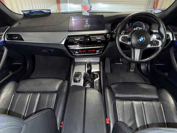 2018 BMW 520D M-Sport 370120612