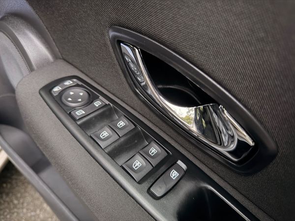 Renault Fluence 2016 Limited Edition 370141361