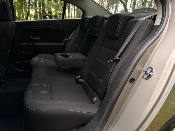 Renault Fluence 2016 Limited Edition 370141385